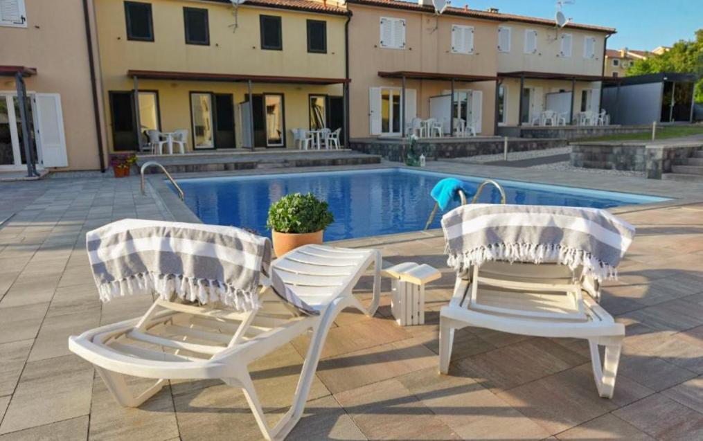 Apartamento Dija Riva 2 Tar-Vabriga Exterior foto